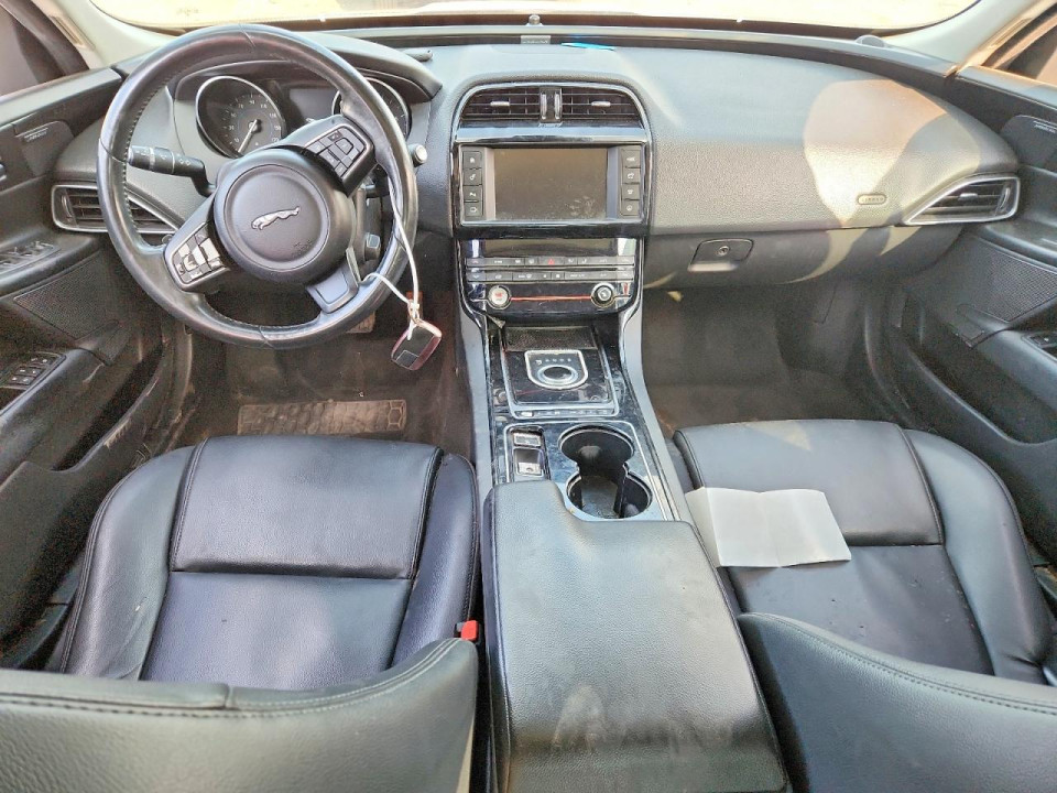 Jaguar XE 2017 — Copart