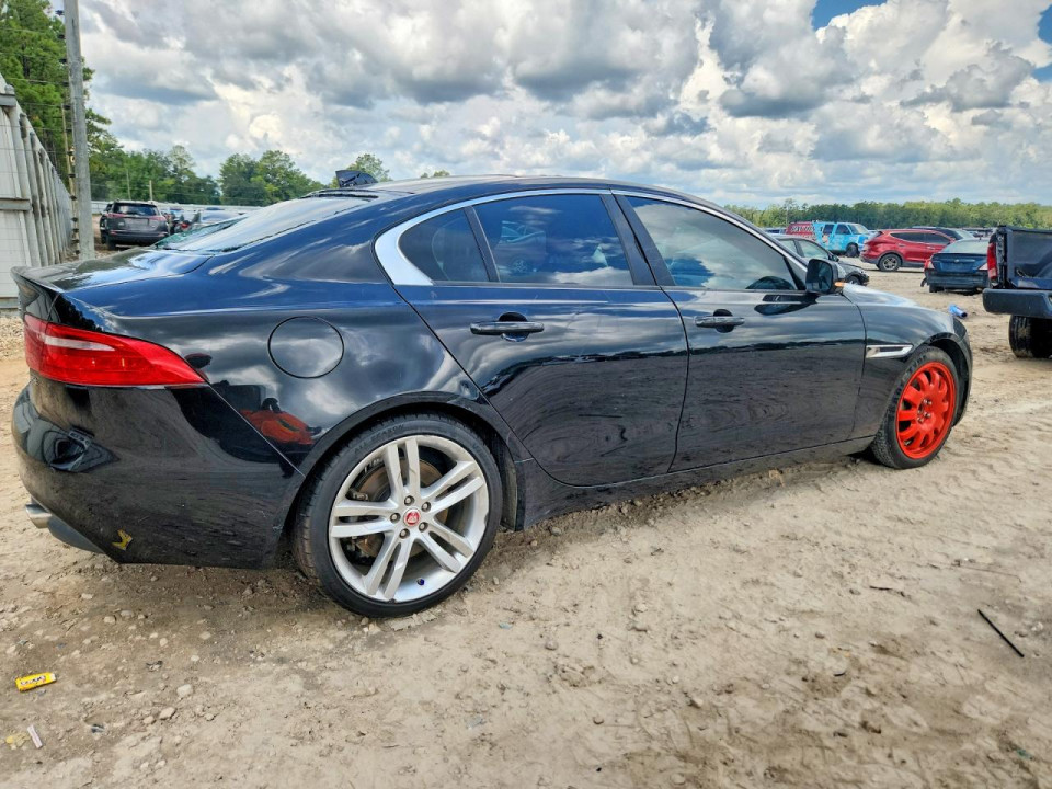Jaguar XE 2017 — Copart