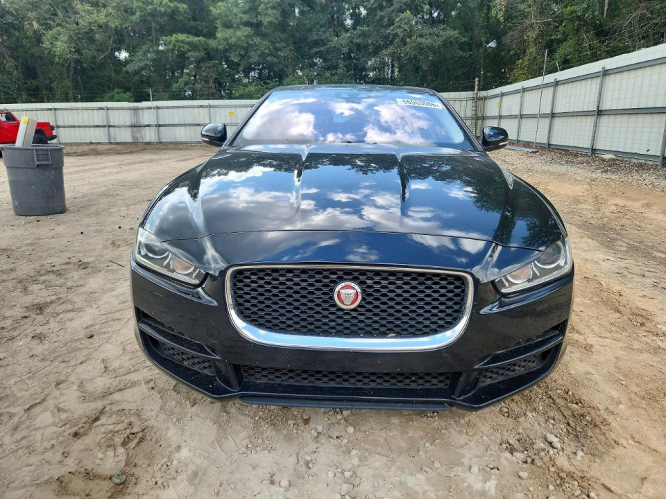 Jaguar XE 2017 — Copart