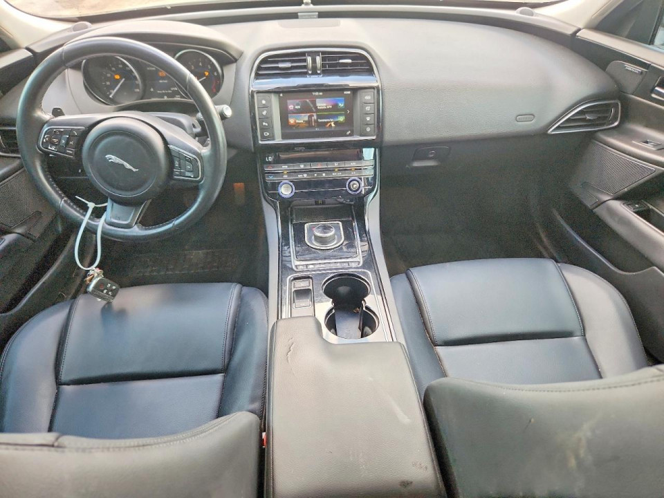 Jaguar XE 2017 — Copart