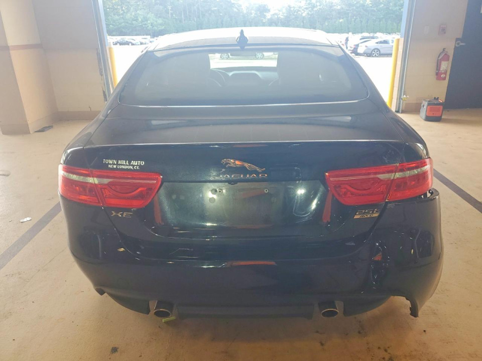 Jaguar XE 2018 — Copart