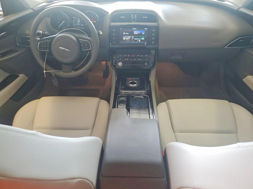 Jaguar XE 2018 — Copart