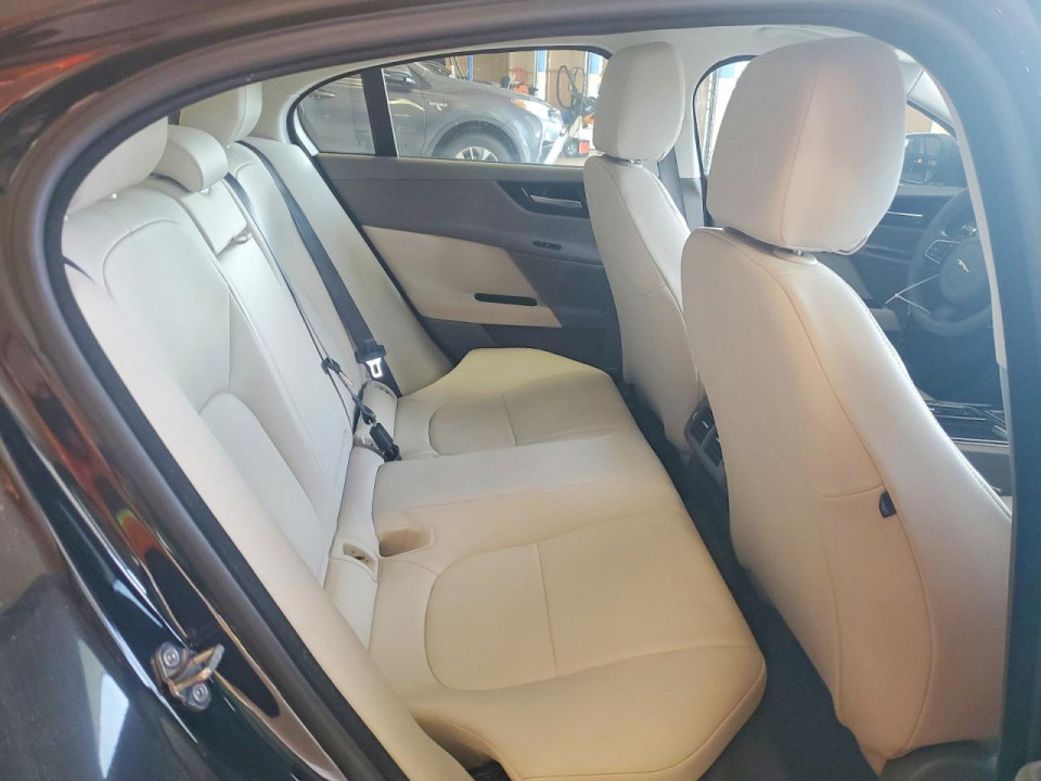 Jaguar XE 2018 — Copart