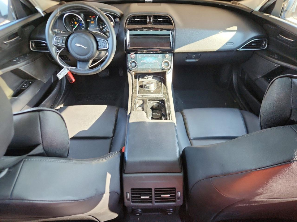 Jaguar XE 2018 — Copart