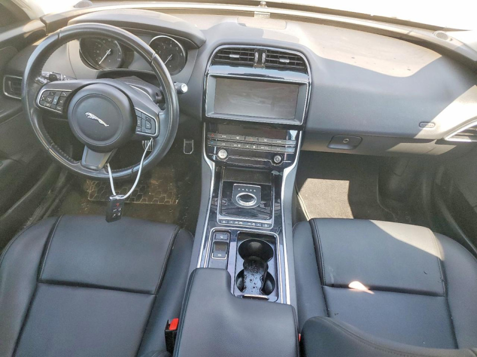 Jaguar XE 2019 — Copart