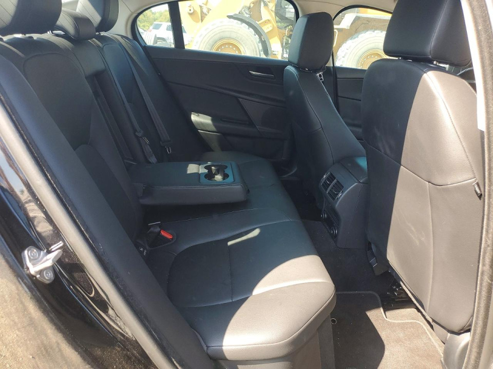 Jaguar XE 2019 — Copart