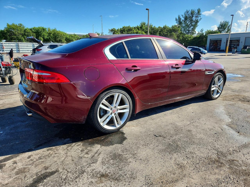 Jaguar XE 2017 — Copart