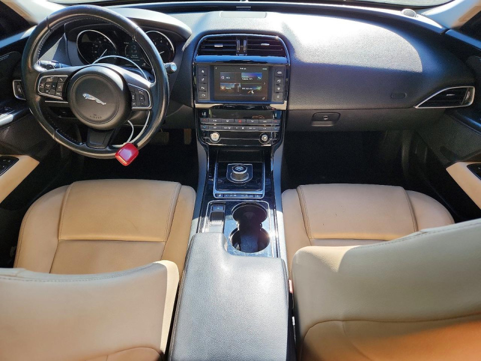Jaguar XE 2017 — Copart
