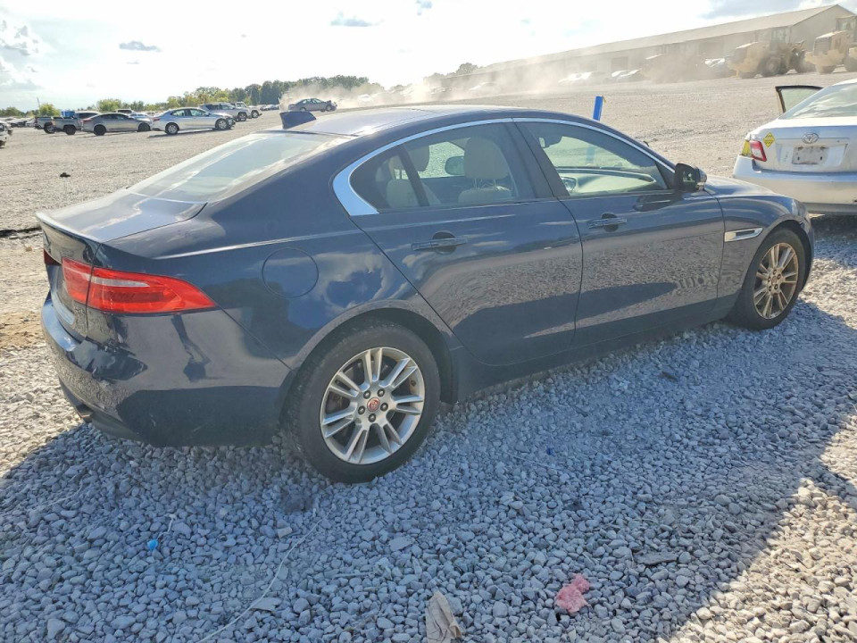 Jaguar XE 2017 — Copart
