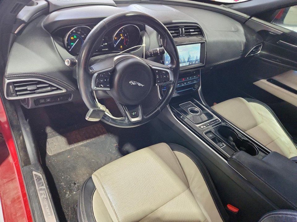 Jaguar XE 2017 — Copart