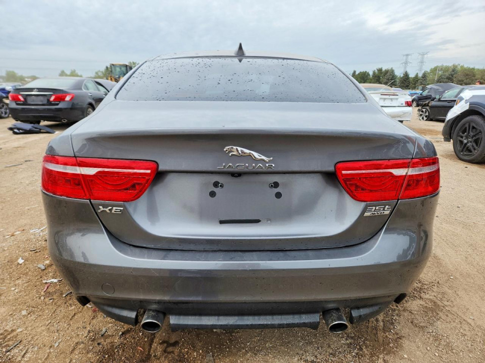 Jaguar XE 2017 — Copart