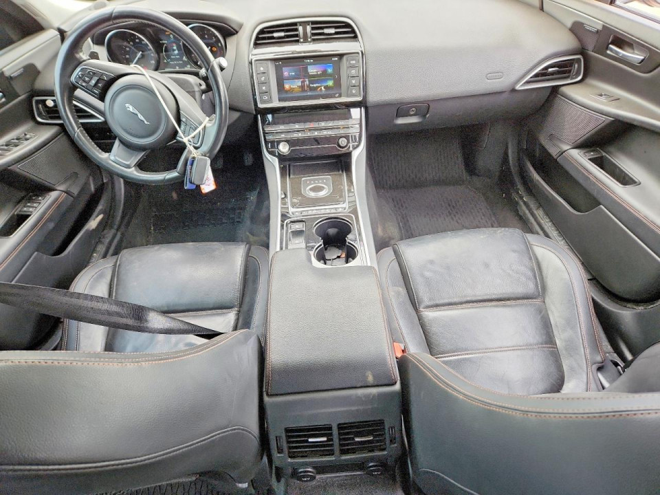 Jaguar XE 2017 — Copart