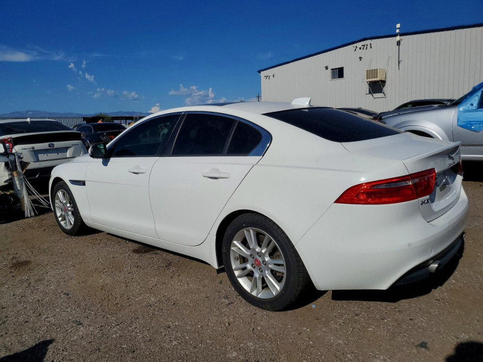 Jaguar XE 2017 — Copart