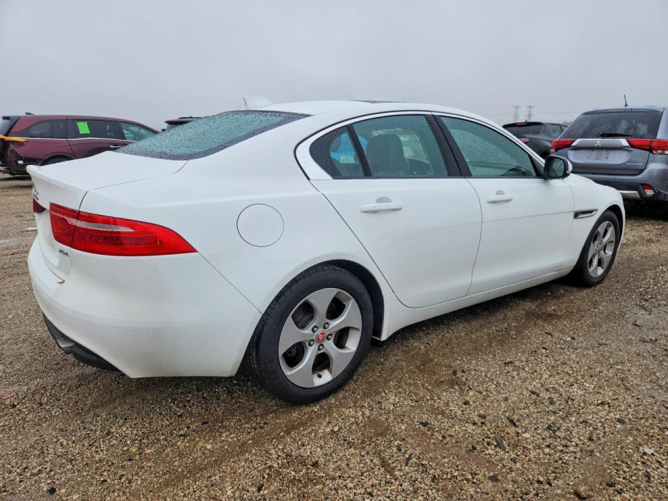 Jaguar XE 2018 — Copart