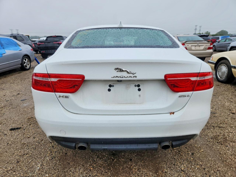 Jaguar XE 2018 — Copart