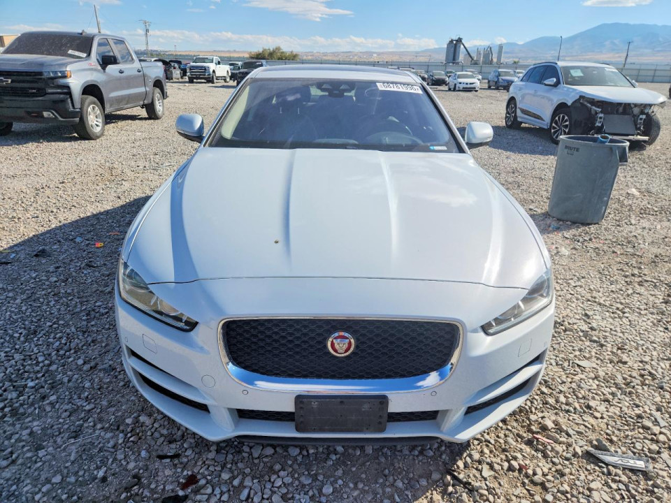 Jaguar XE 2017 — Copart