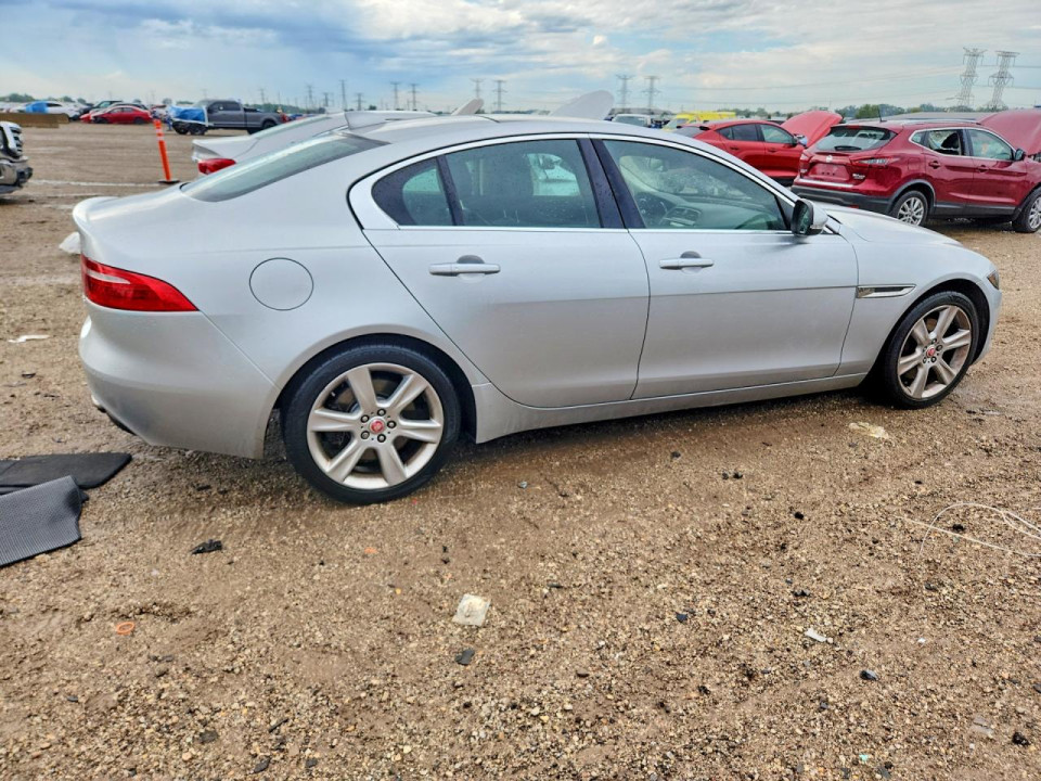 Jaguar XE 2017 — Copart