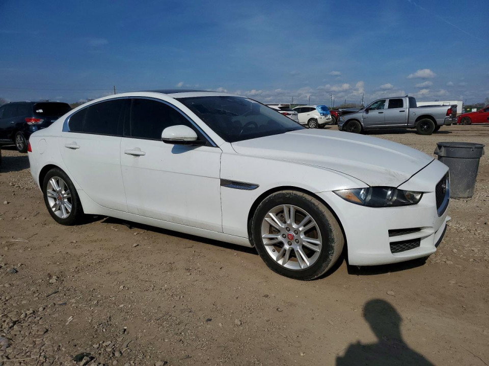 Jaguar XE 2018 — Copart