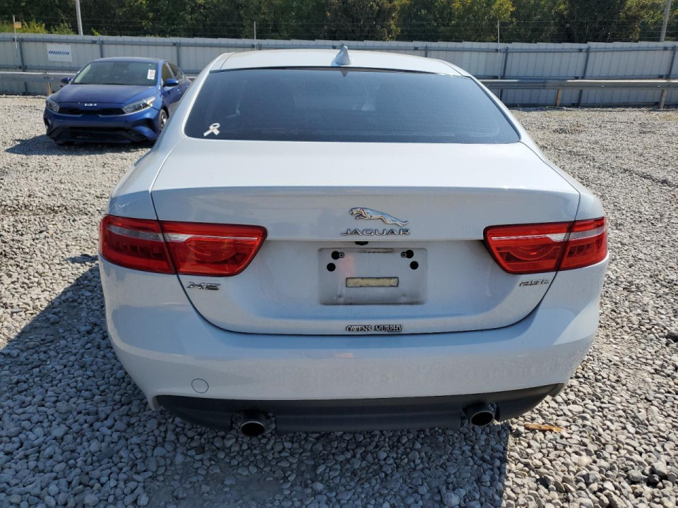 Jaguar XE 2017 — Copart