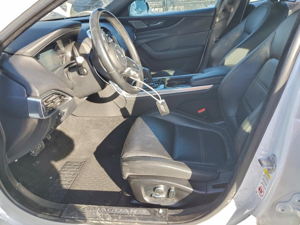 Jaguar XE 2020 — Copart