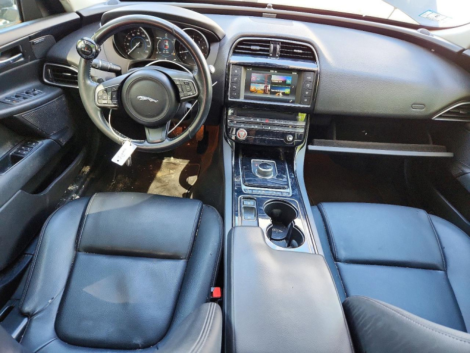 Jaguar XE 2017 — Copart