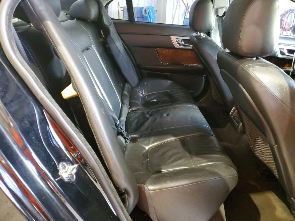Jaguar XF XF 2012 — Copart