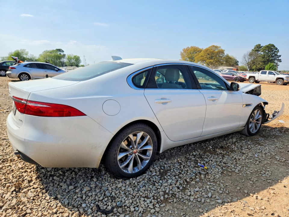Jaguar XF 2018 — Copart
