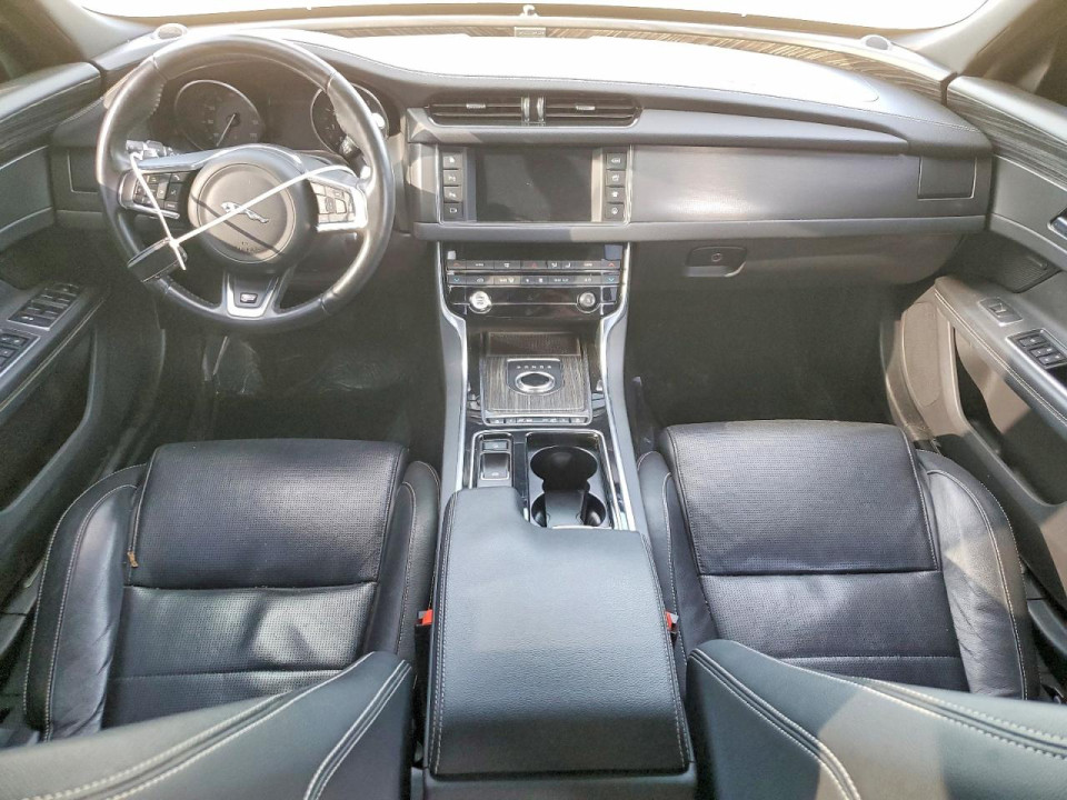 Jaguar XF 2018 — Copart