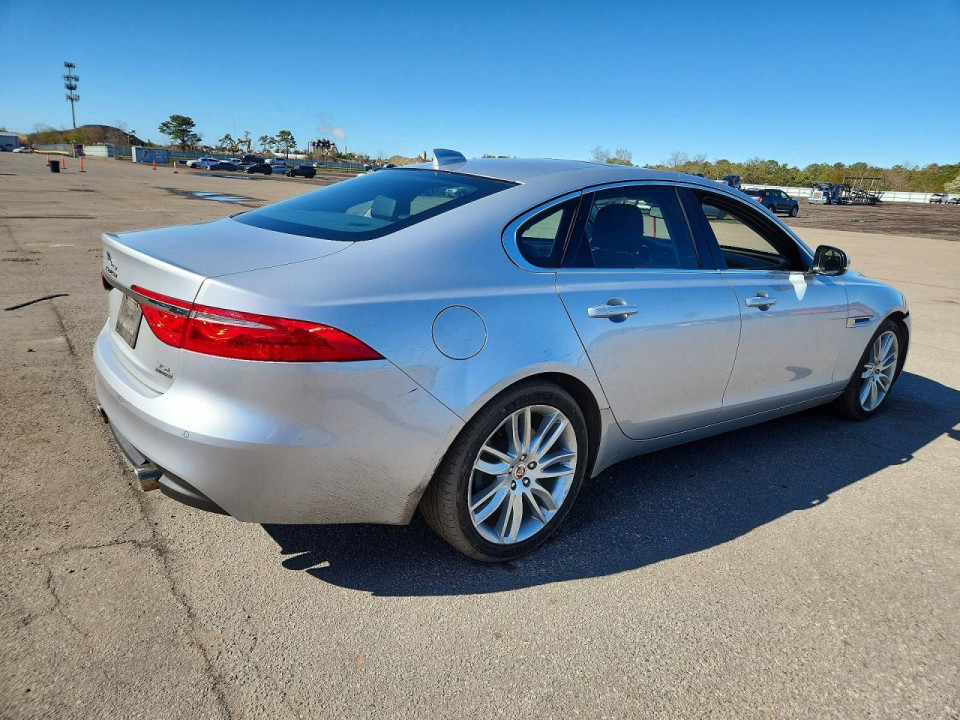 Jaguar XF 2016 — Copart