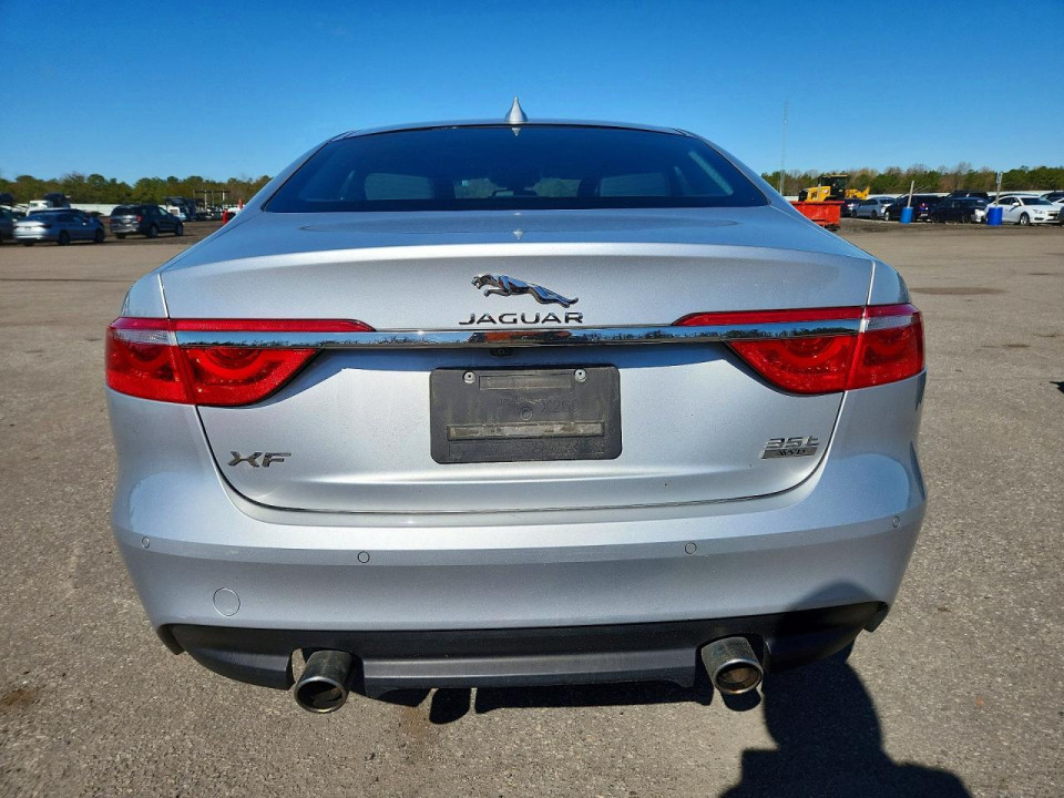 Jaguar XF 2016 — Copart
