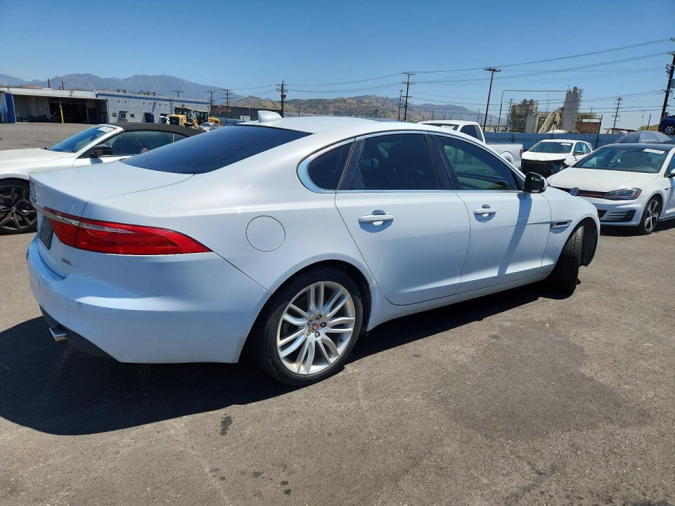 Jaguar XF 2017 — Copart