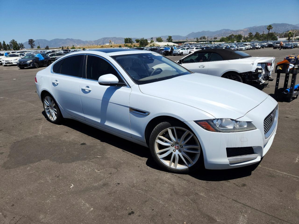 Jaguar XF 2017 — Copart