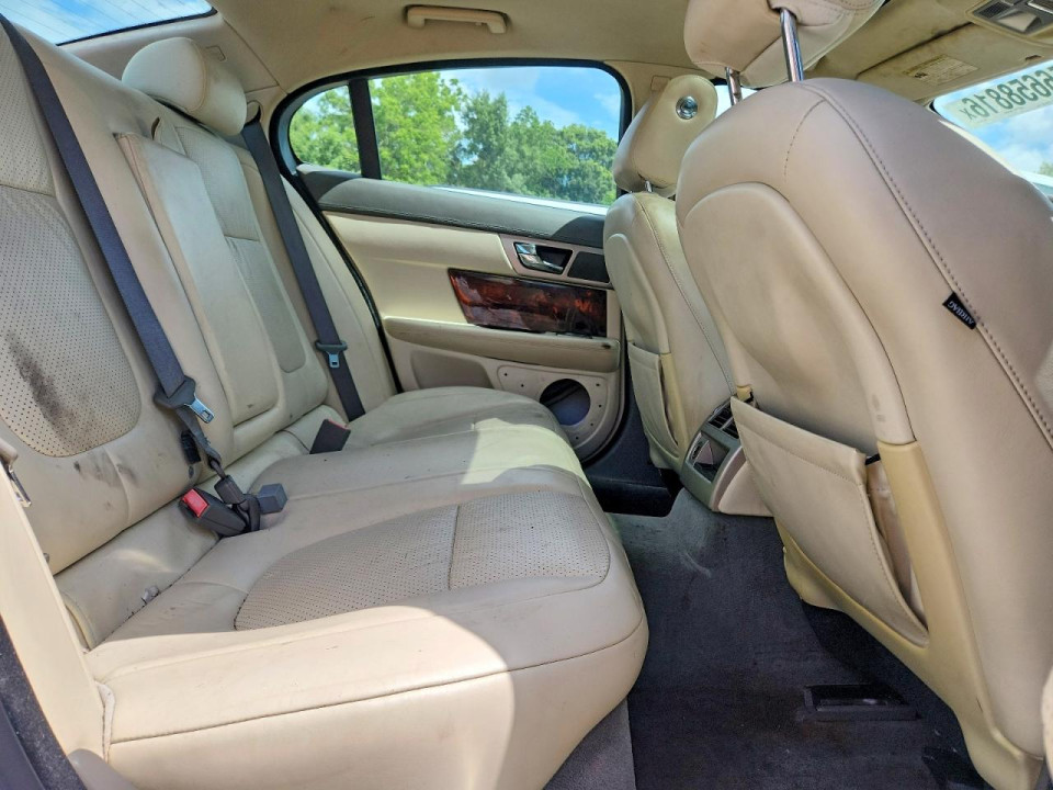 Jaguar XF 2011 — Copart