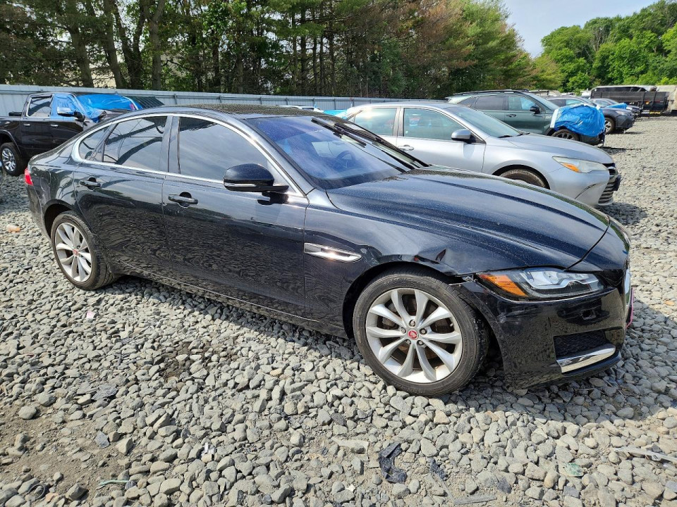 Jaguar XF 2017 — Copart