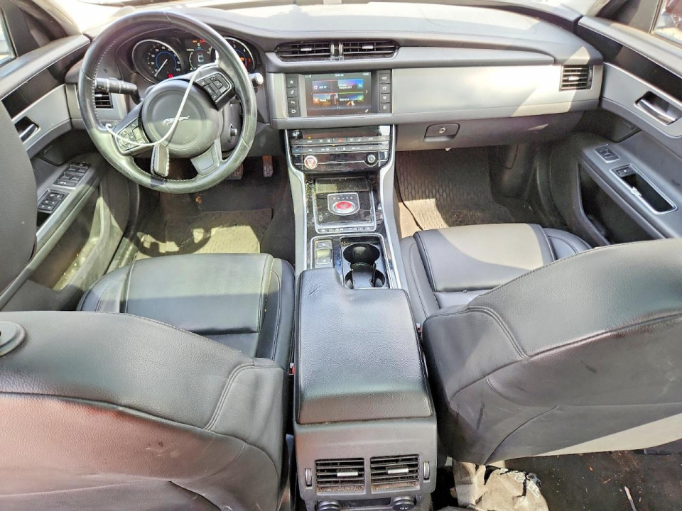 Jaguar XF 2017 — Copart
