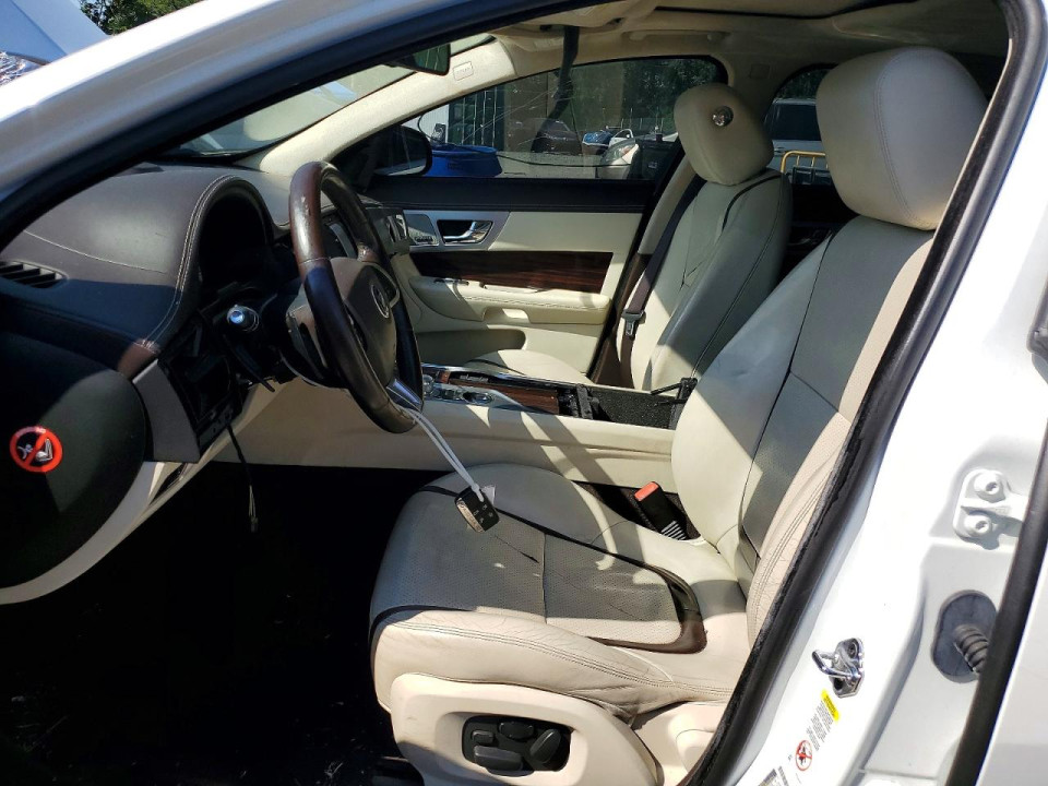 Jaguar XF 2015 — Copart