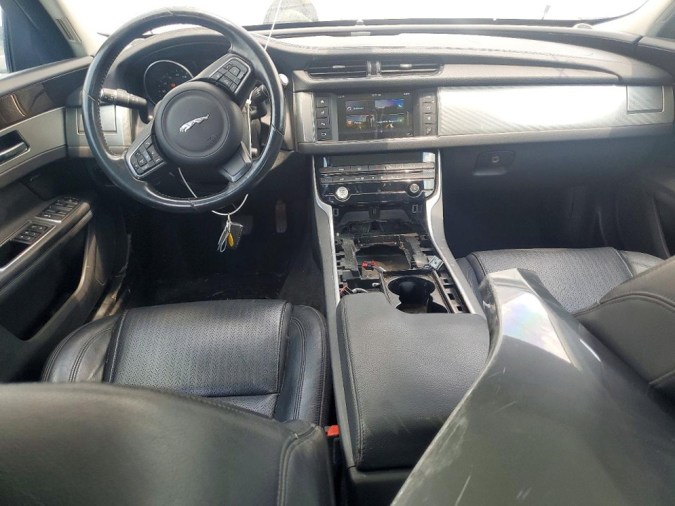 Jaguar XF 2017 — Copart