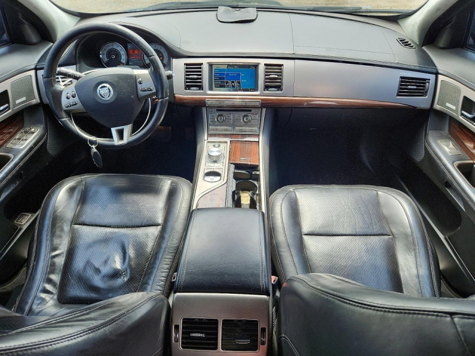 Jaguar XF 2010 — Copart