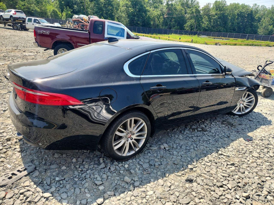 Jaguar XF 2017 — Copart