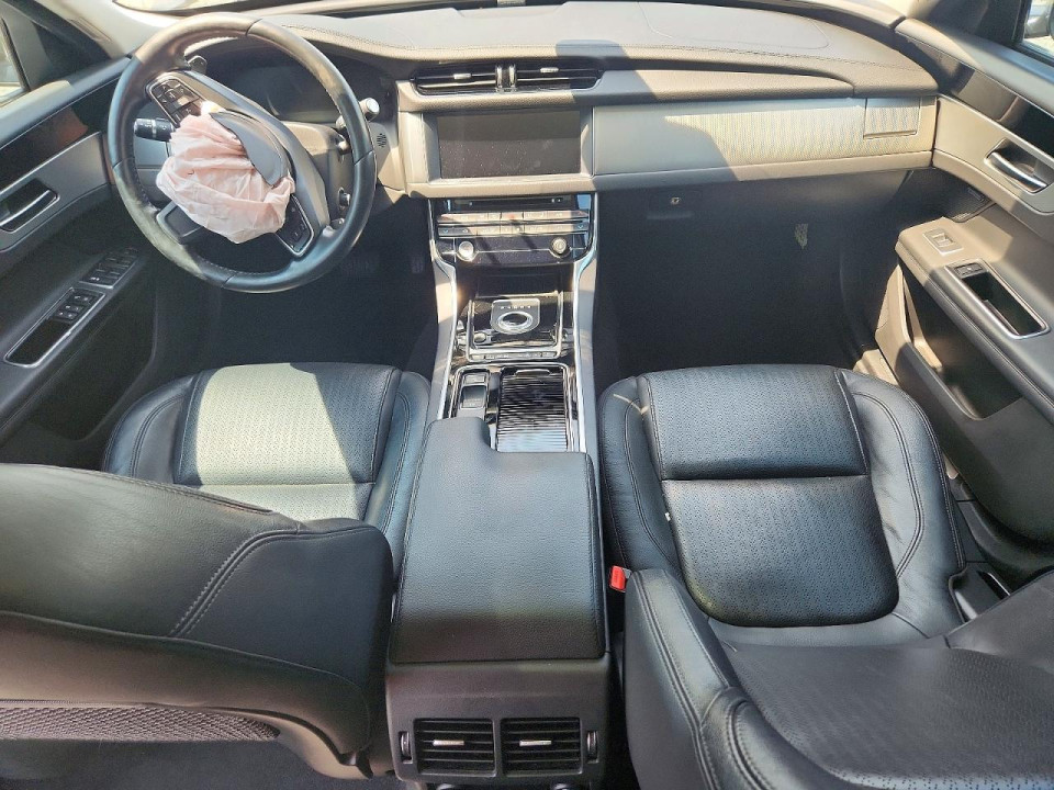 Jaguar XF 2017 — Copart