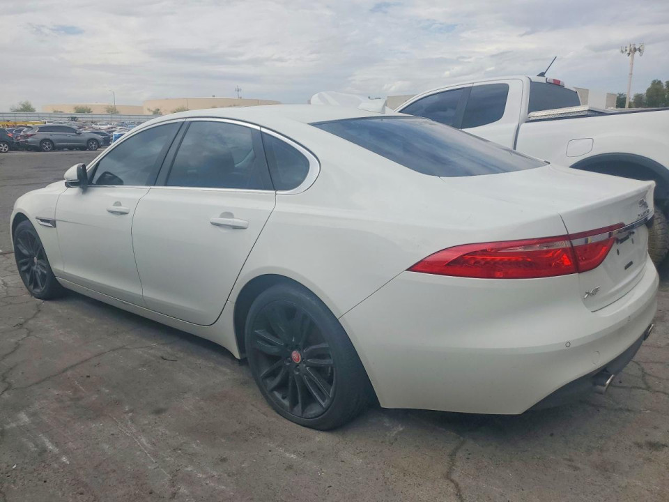 Jaguar XF 2016 — Copart