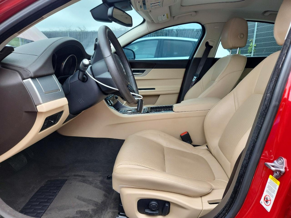 Jaguar XF 2017 — Copart