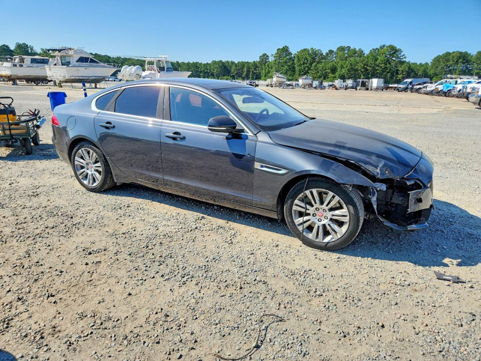Jaguar XF 2016 — Copart