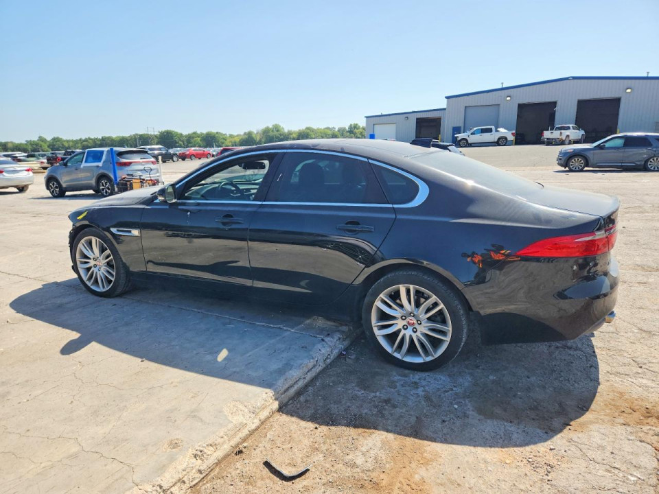 Jaguar XF 2016 — Copart