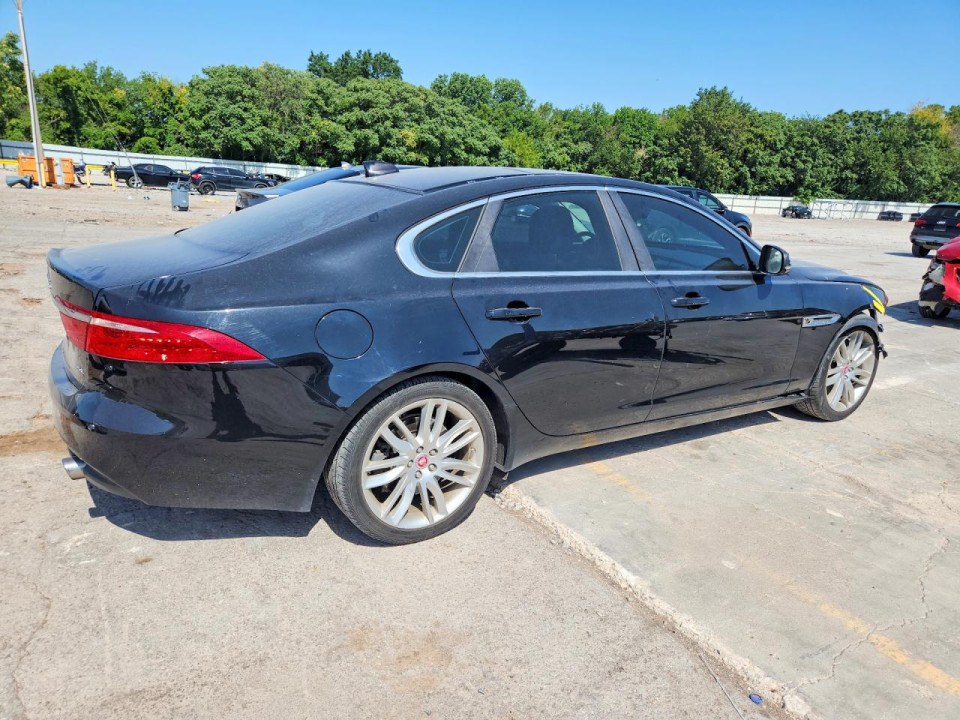 Jaguar XF 2016 — Copart