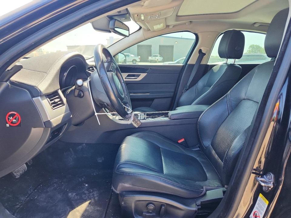 Jaguar XF 2016 — Copart