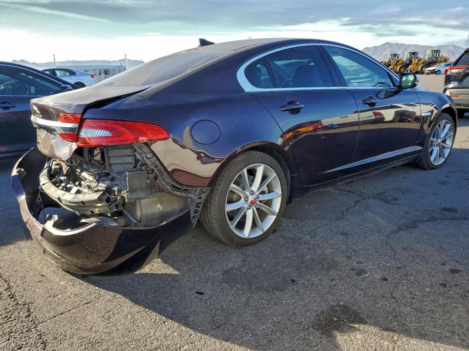 Jaguar XF 2015 — Copart