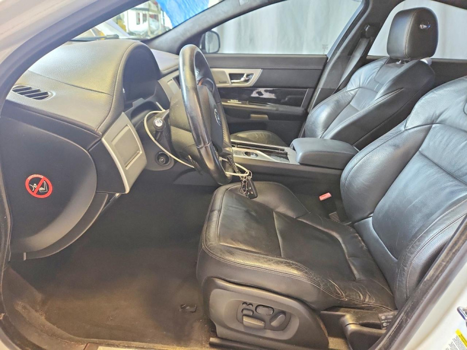 Jaguar XF 2015 — Copart