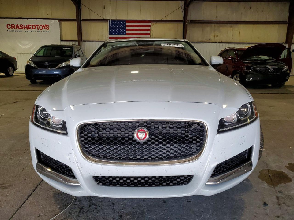 Jaguar XF 2017 — Copart