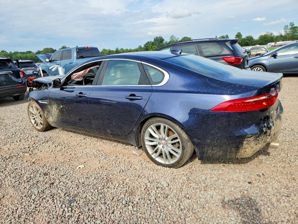 Jaguar XF 2016 — Copart